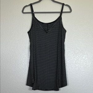 Black and white striped tank top, size XL